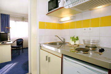 Comfort Suites Cannes Mandelieu Eksteriør billede
