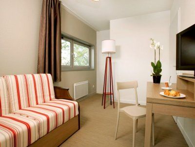 Comfort Suites Cannes Mandelieu Eksteriør billede